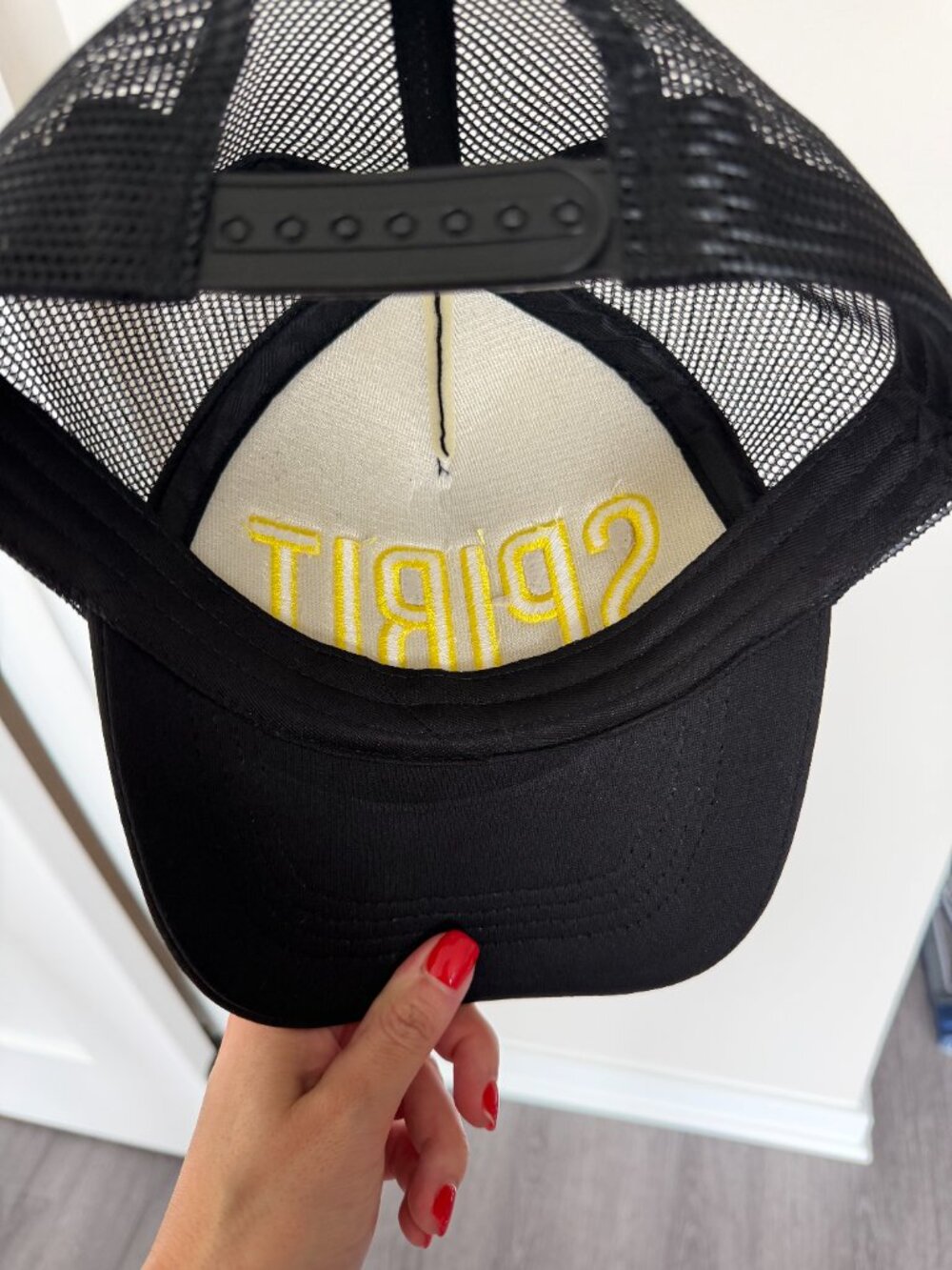 NWOT Washington SPIRIT Trucker Hat - O/S - Picture 4 of 4